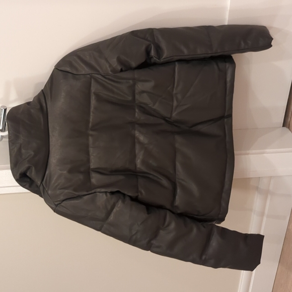BNWOT COLIN's faux leather bomber jacket (Women's XS, Dark Green) - Picture 5 of 5
